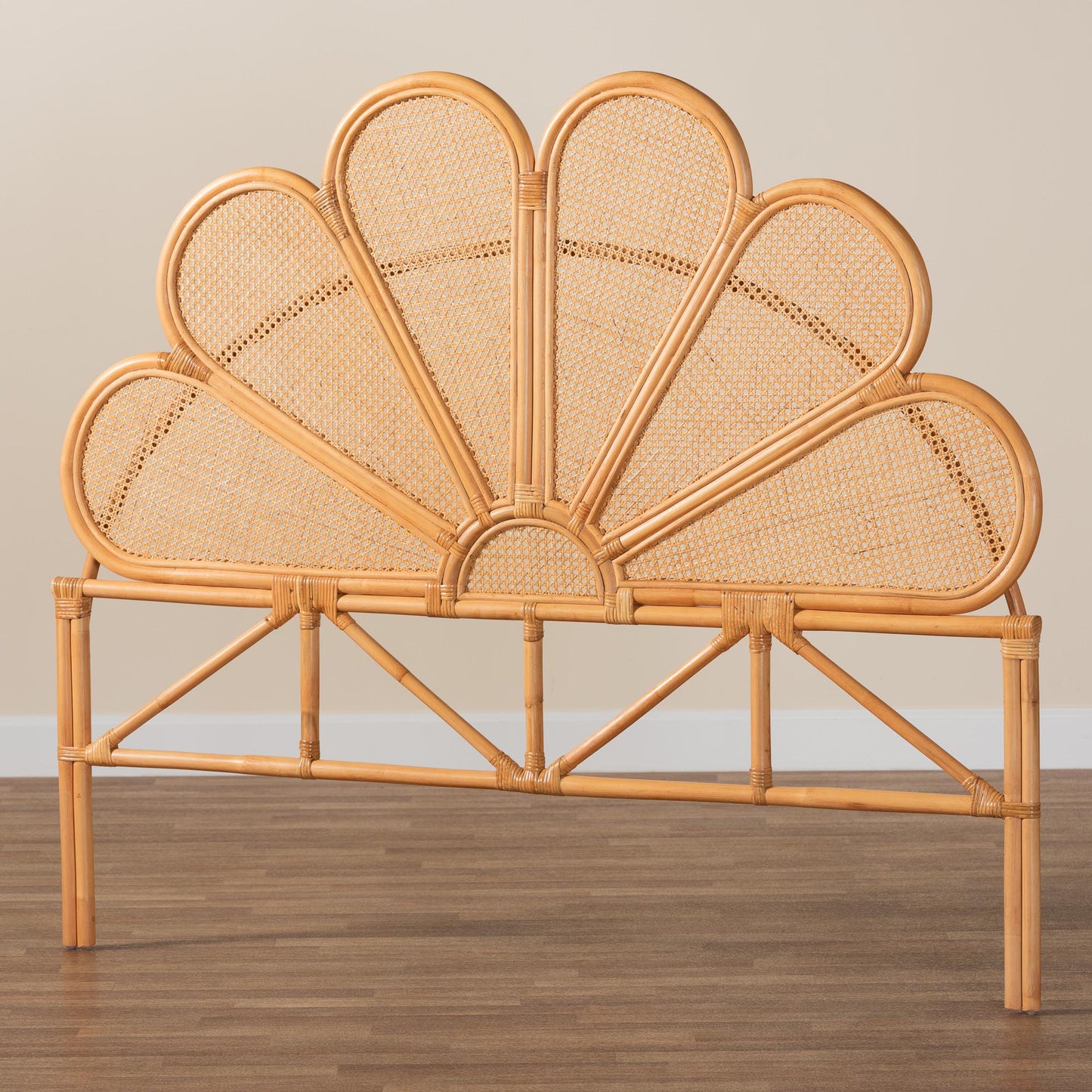 CALVIN & BAY MODERN FLOWER BOHEMIAN RATTAN STANDALONE HEADBOARD