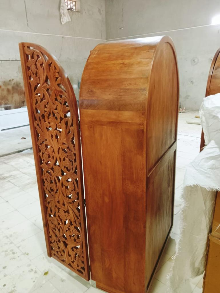 Sitra Arched Natural Floral Hand Carved Wood Storage Cabinet