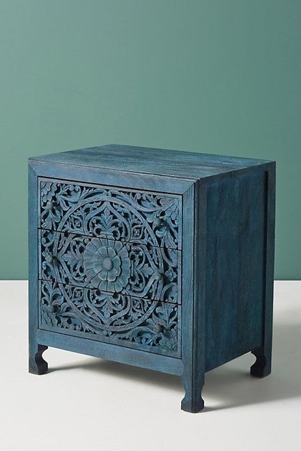Mesita de noche de madera hecha a mano de Lombok / Mesita de noche con flores talladas a mano