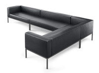 Sofá modular Illia Lounge con estructura de metal de cañón totalmente soldada