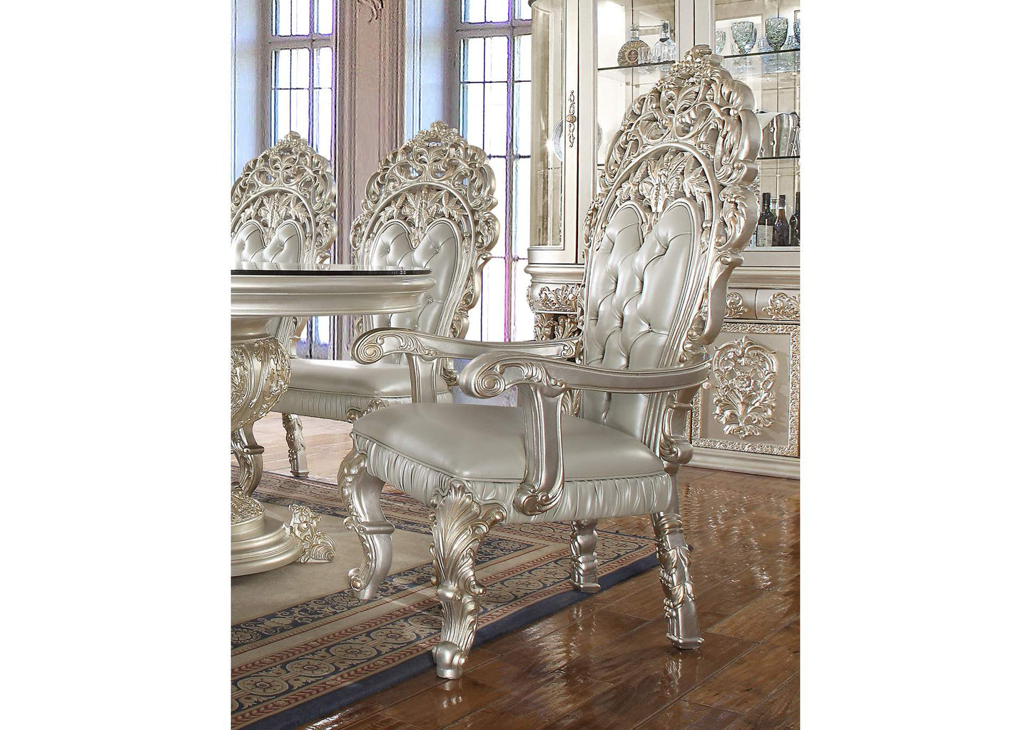 Magnisy Hand Carved European Dining Table