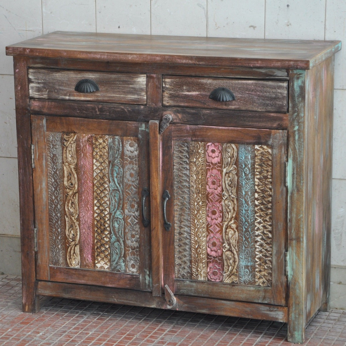 Rainbow Carved 2 Door Wooden Sideboard 100-40-90